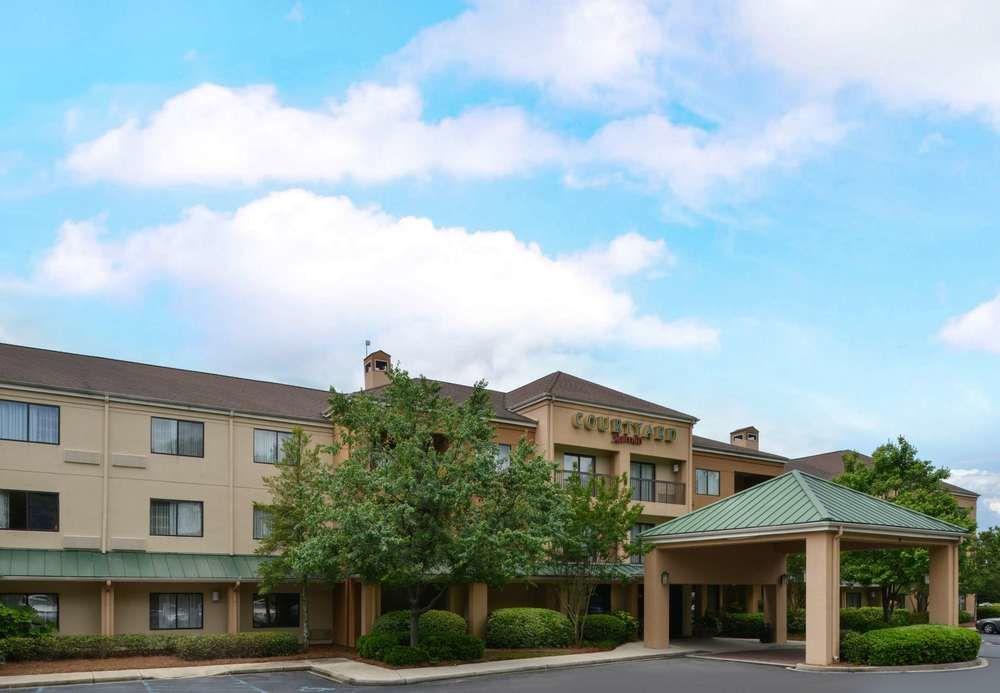 Courtyard By Marriott Columbia Northeast/Fort Jackson Area מראה חיצוני תמונה