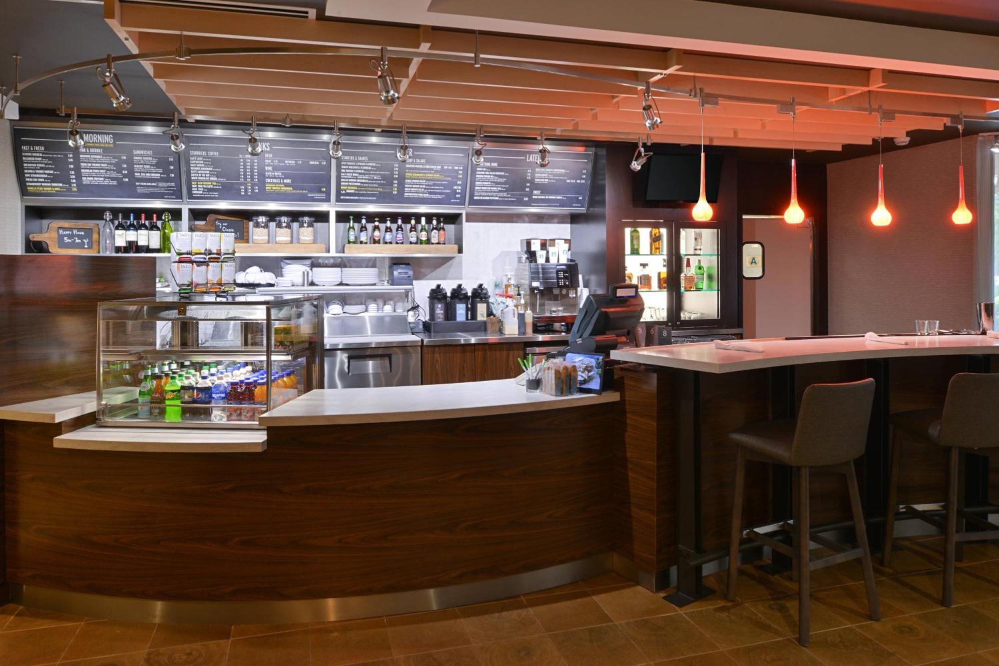 Courtyard By Marriott Columbia Northeast/Fort Jackson Area מראה חיצוני תמונה