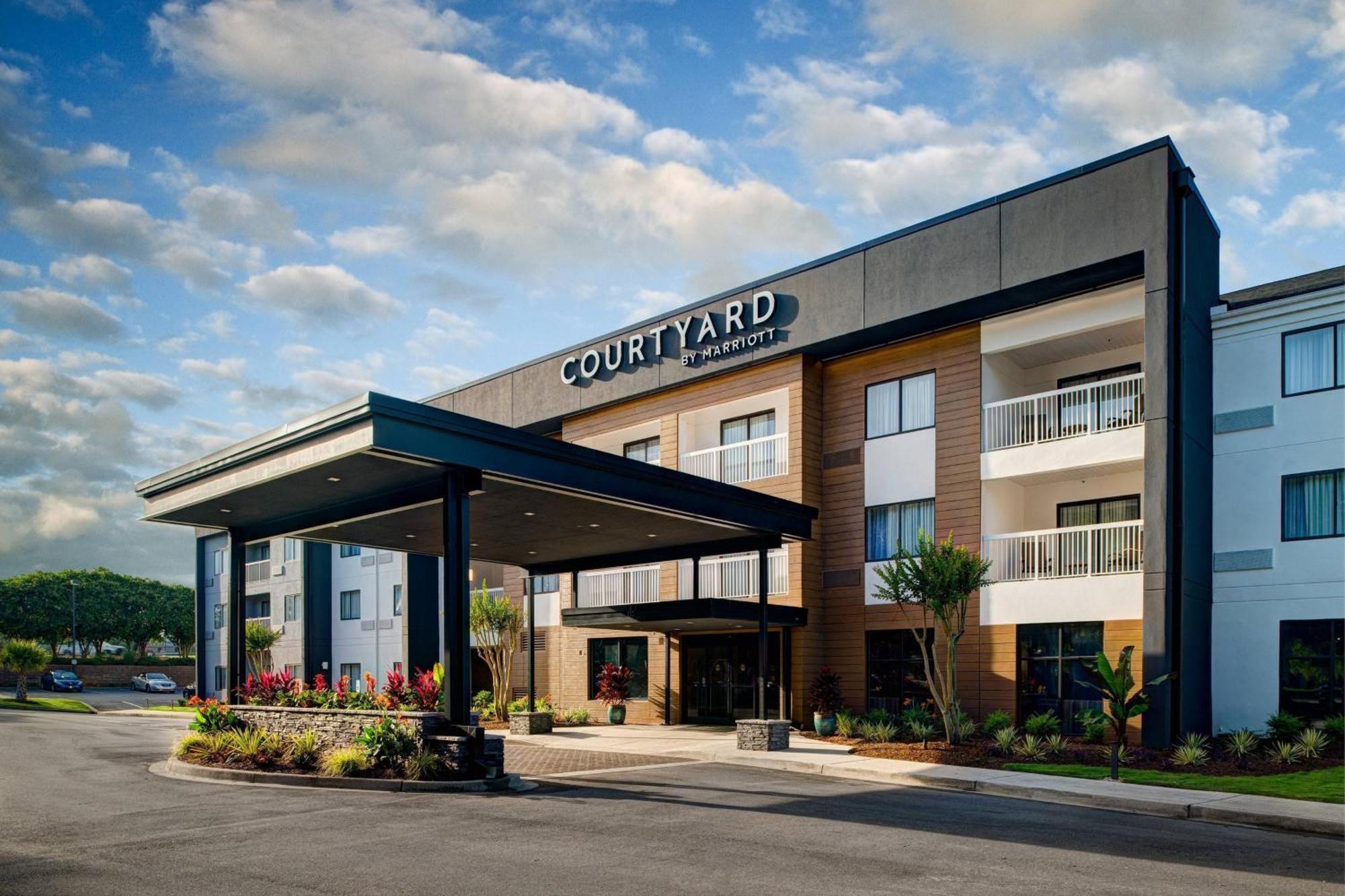 Courtyard By Marriott Columbia Northeast/Fort Jackson Area מראה חיצוני תמונה