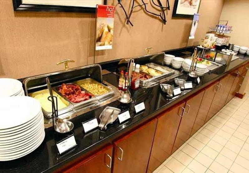 Courtyard By Marriott Columbia Northeast/Fort Jackson Area מראה חיצוני תמונה